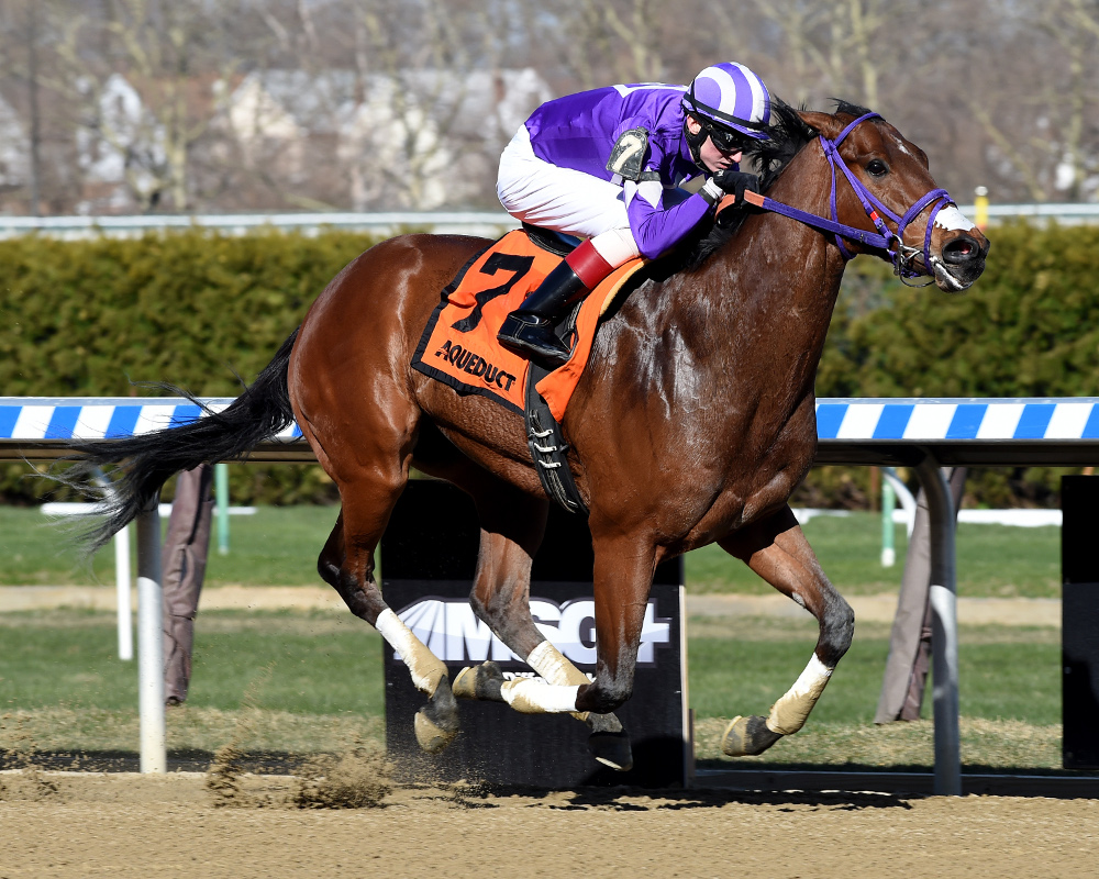 Retonova kicks clear to take NYSS Times Square second out New York
